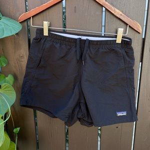 ✨💵📉 Patagonia Women’s XS Like New 5” Baggies Shorts Black